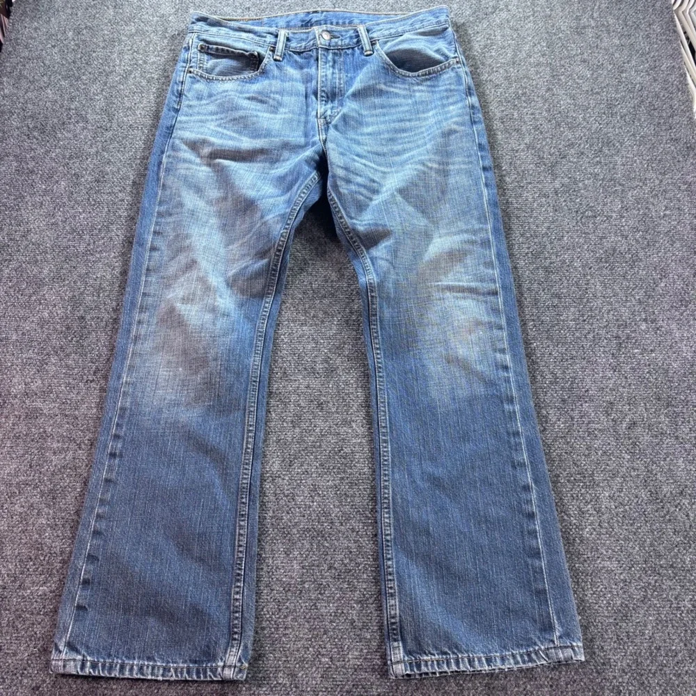 Levi's 527 Slim Bootcut Jeans Mens 34x30 Blue Medium Wash Denim Low Rise Casual